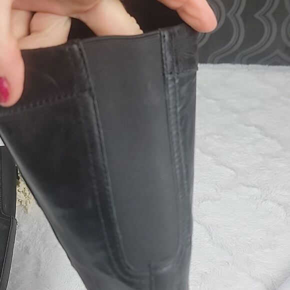 ‎LUCCA LANE MARELLA Two Toned Riding Boots [SIZE 7] - Picture 2 of 8